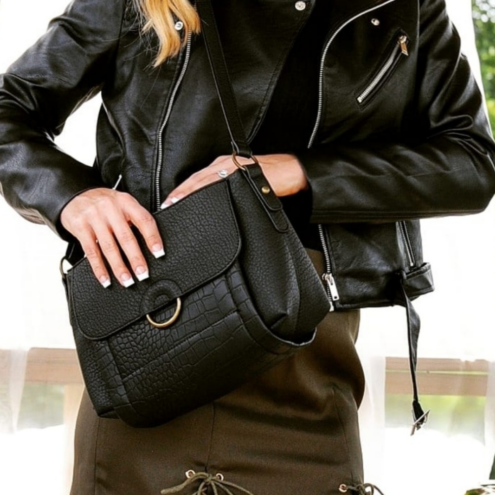 Bueno Embossed Black Croc Skin Bag - Picture 3 of 4